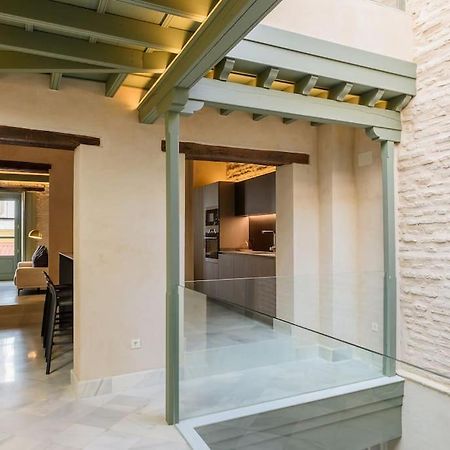 Luxury Palace Sevilla Bagian luar foto