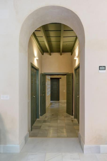 Luxury Palace Sevilla Bagian luar foto