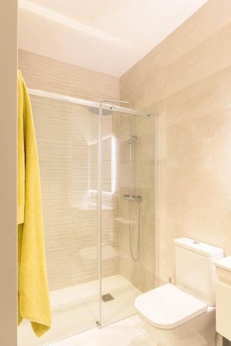 Luxury Palace Sevilla Bagian luar foto