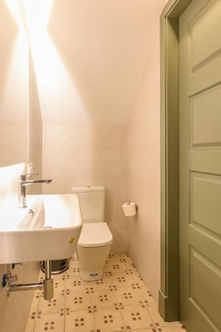 Luxury Palace Sevilla Bagian luar foto
